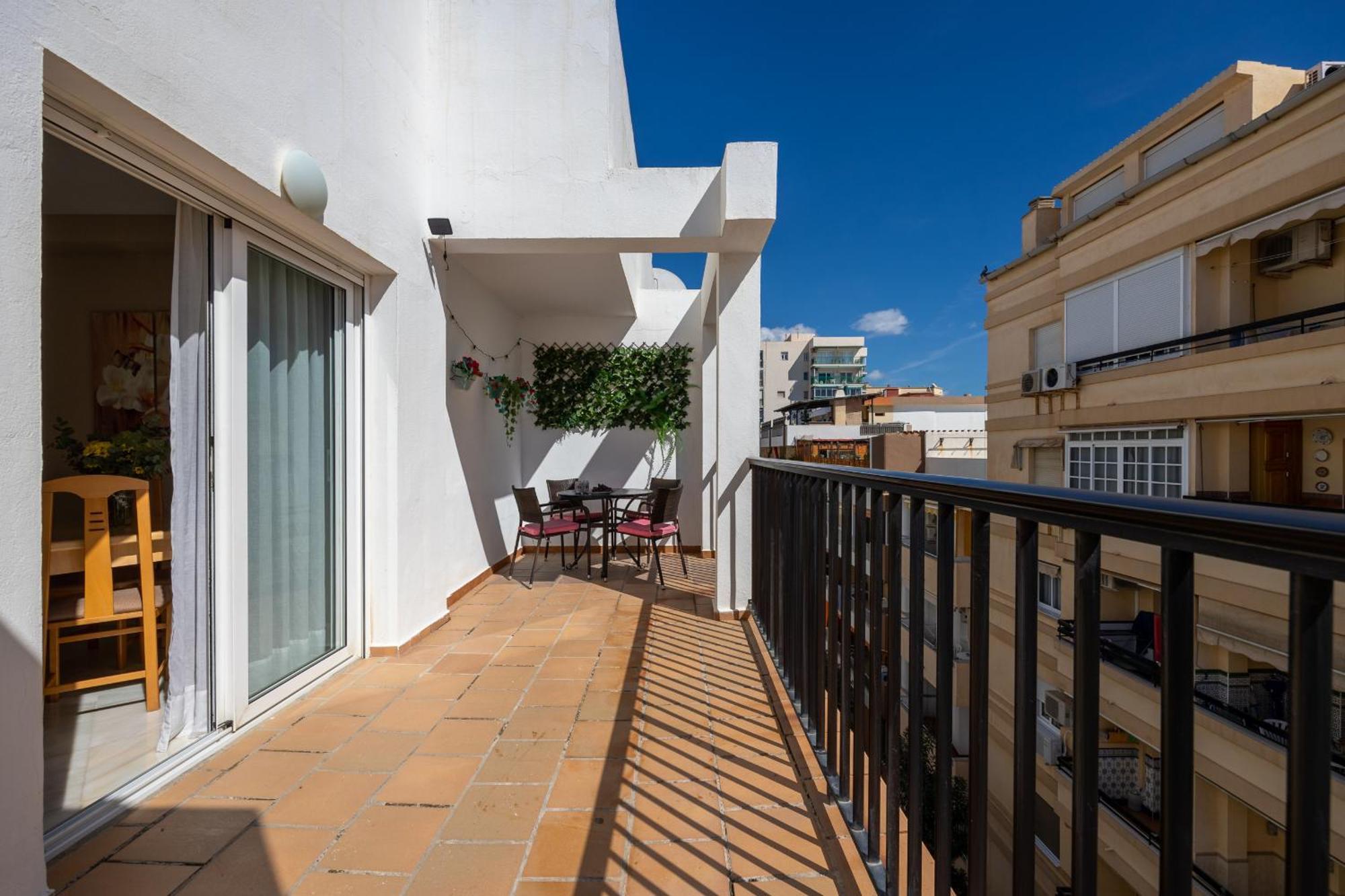פואנגירולה Apartamento La Siesta מראה חיצוני תמונה