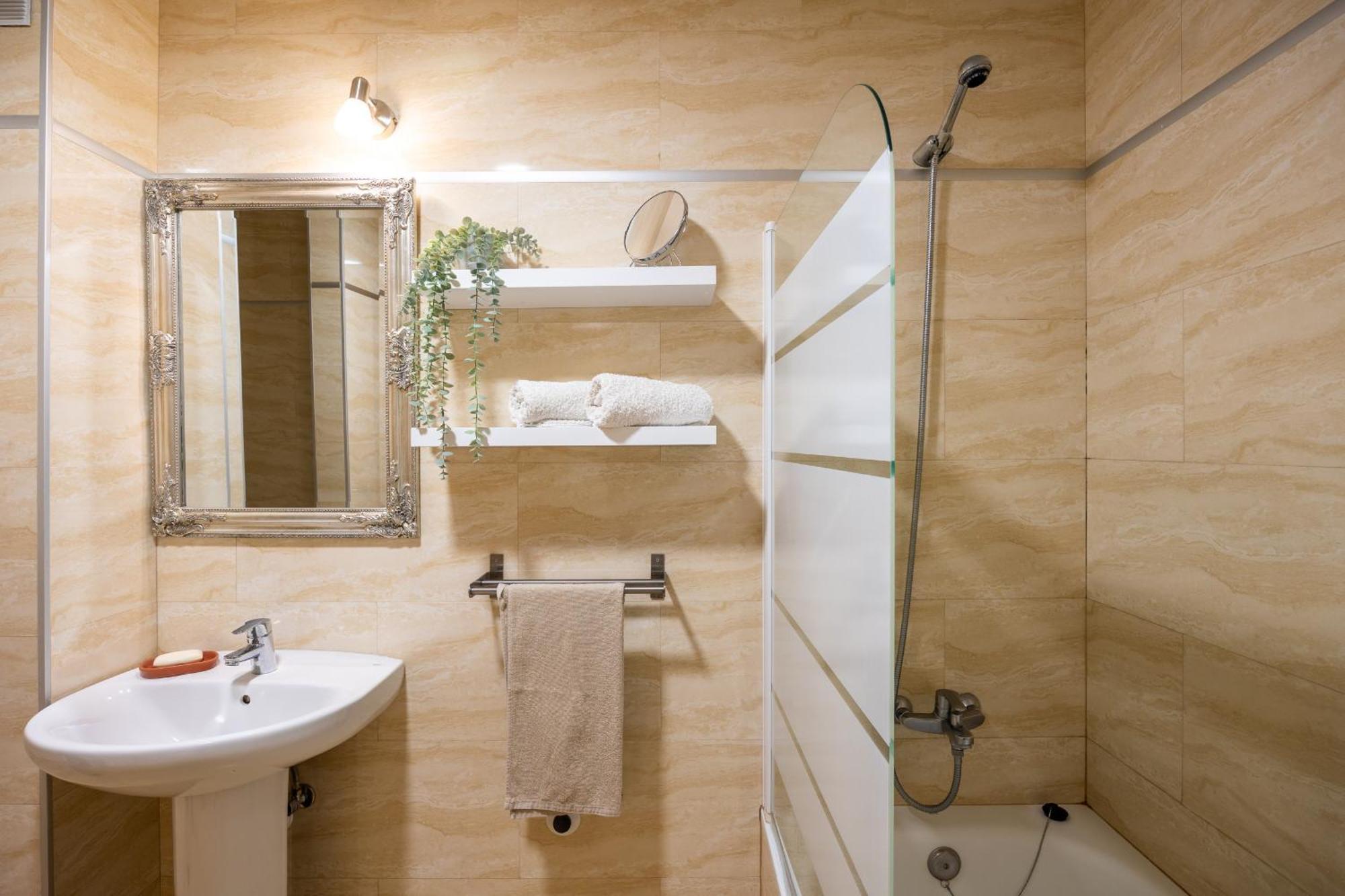 פואנגירולה Apartamento La Siesta מראה חיצוני תמונה